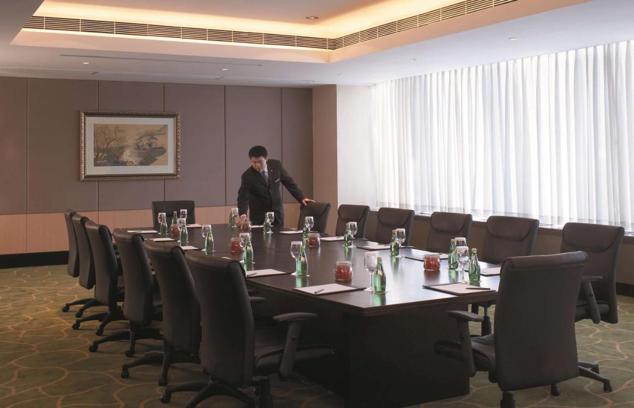 Shangri-La Huhhot Bagian luar foto