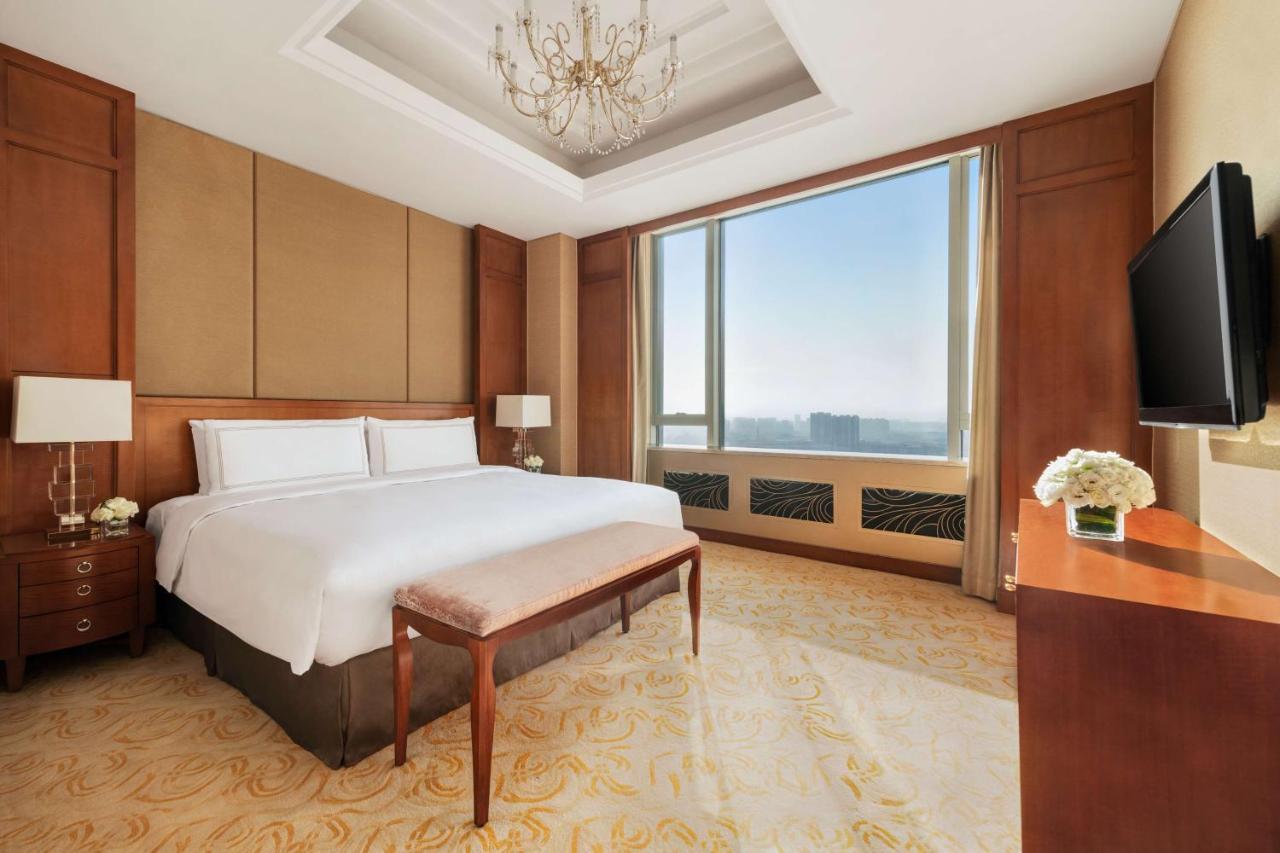 Shangri-La Huhhot Bagian luar foto