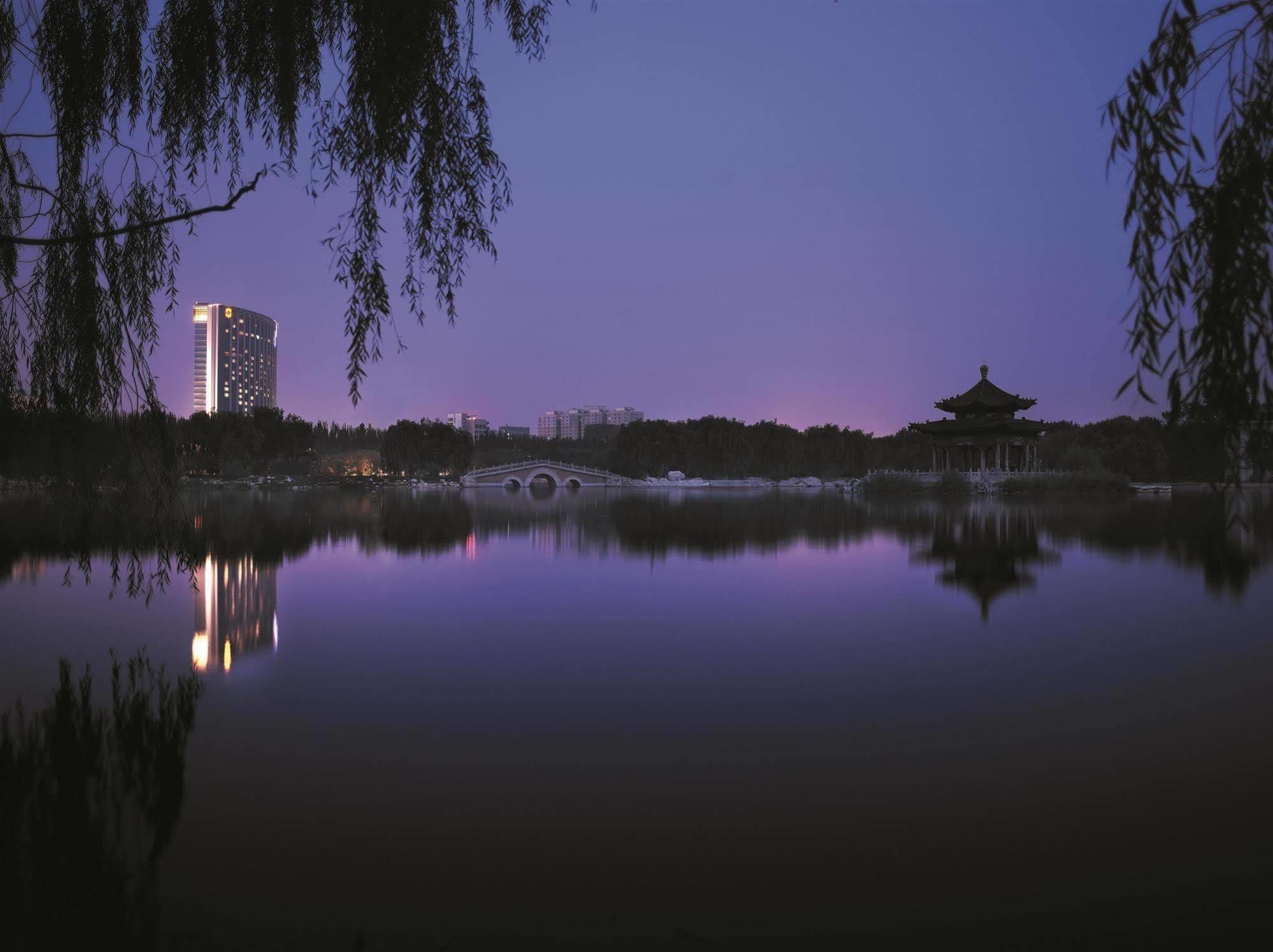 Shangri-La Huhhot Bagian luar foto